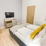 Rozsa Apartmán