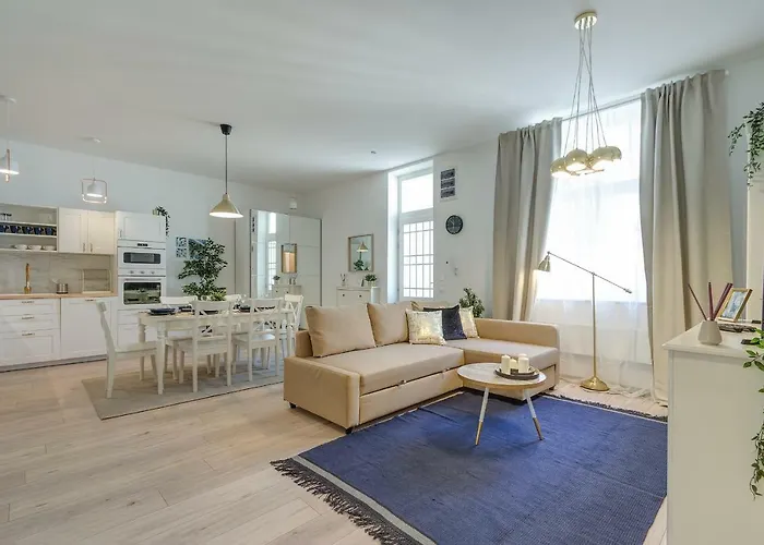 Rozsa * Budapest